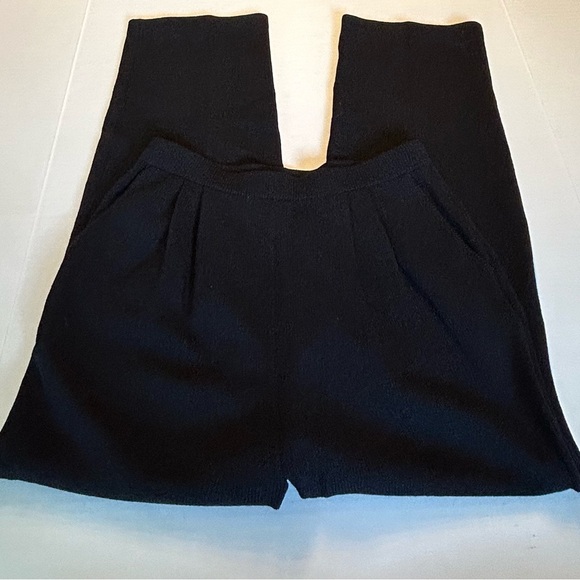 St. John Basics Black Santana Knit Straight Leg Pants Size 6